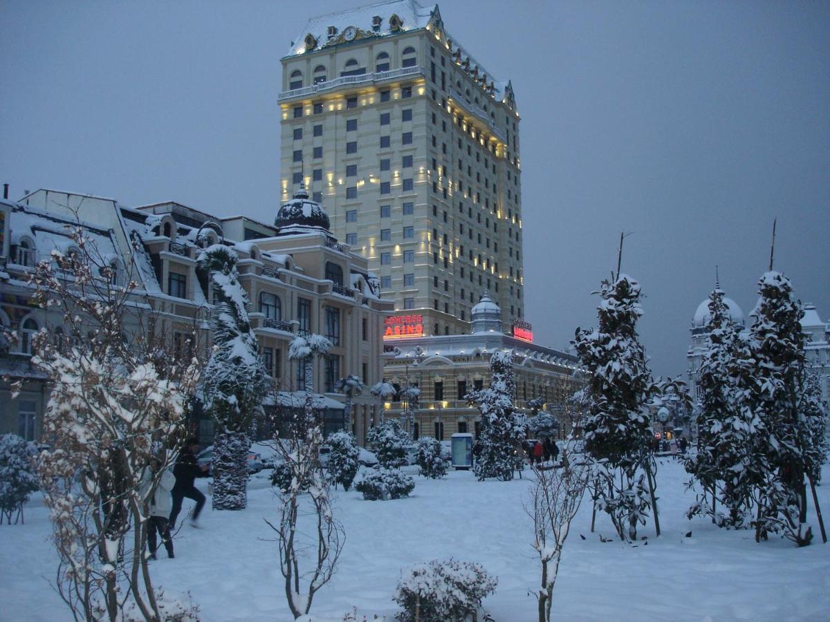 Апартаменты Old Batumi's Diamond Экстерьер фото